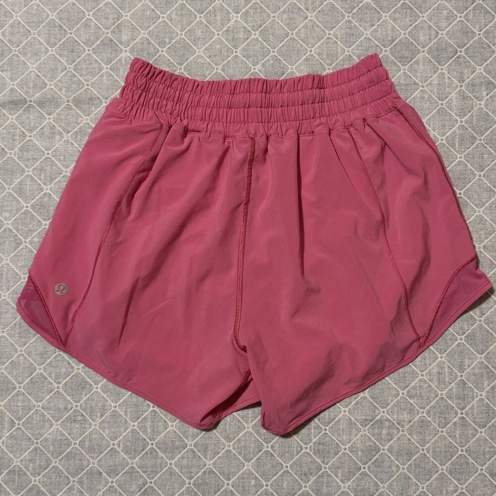 Lululemon Hotty Hot Shorts Women Lightweight Solid Pink Drawstring 4” insm Sz 4